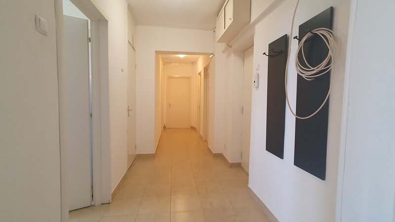 Dorobanti - Iancu de Hunedoara Apartament 3 camere decomandate,